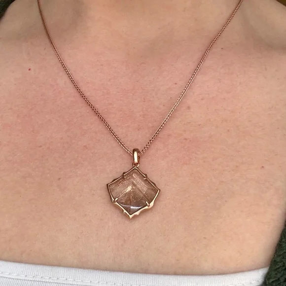 Kendra Scott Arlet Pendant Necklace - Picture 3 of 5